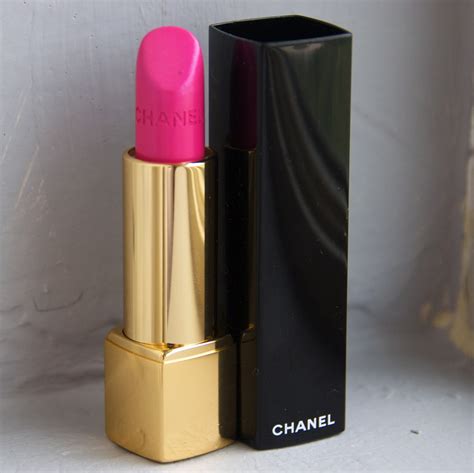 chanel dark pink fuchsia|Chanel rouge allure blush.